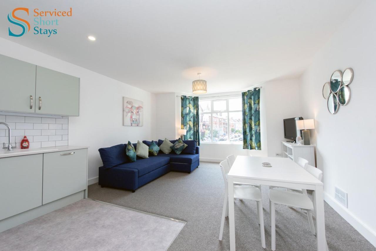 Bella, Two Bedroom Apartment Close To The Beach Margate Eksteriør billede