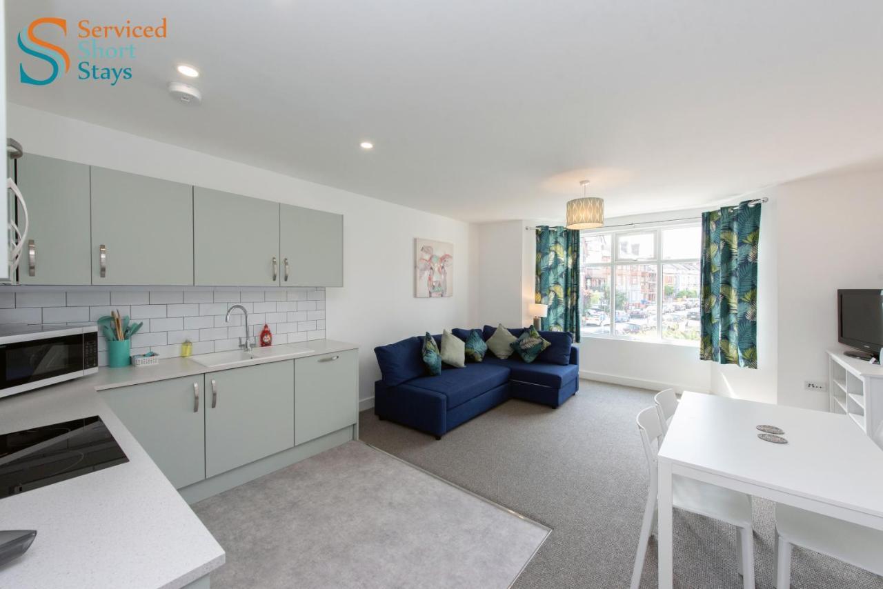 Bella, Two Bedroom Apartment Close To The Beach Margate Eksteriør billede