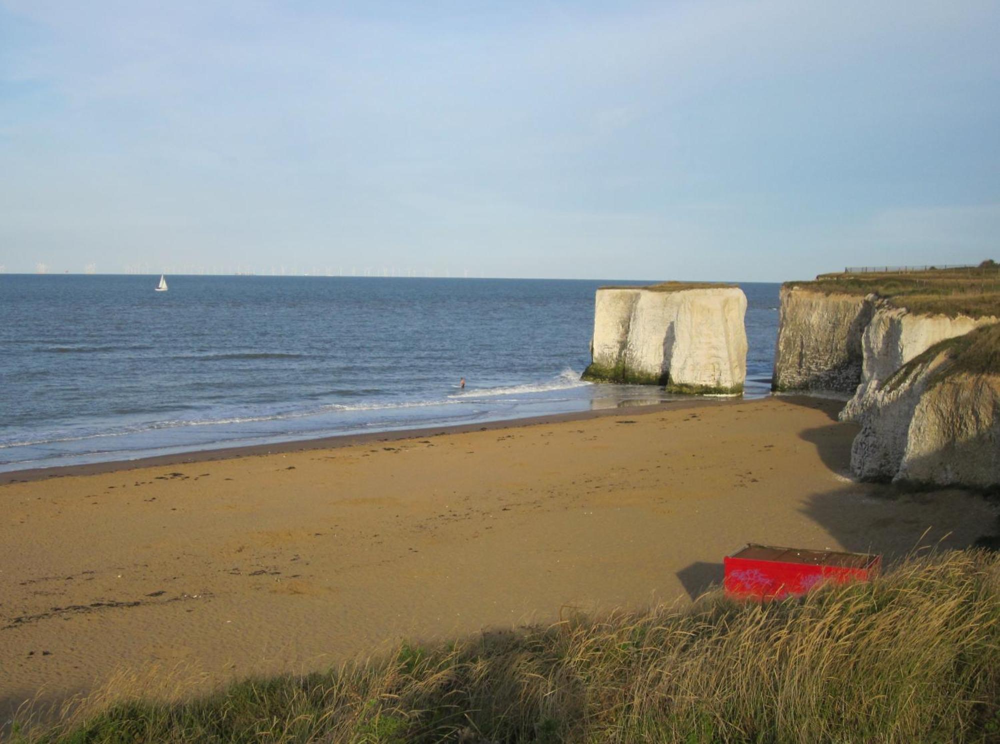Bella, Two Bedroom Apartment Close To The Beach Margate Eksteriør billede